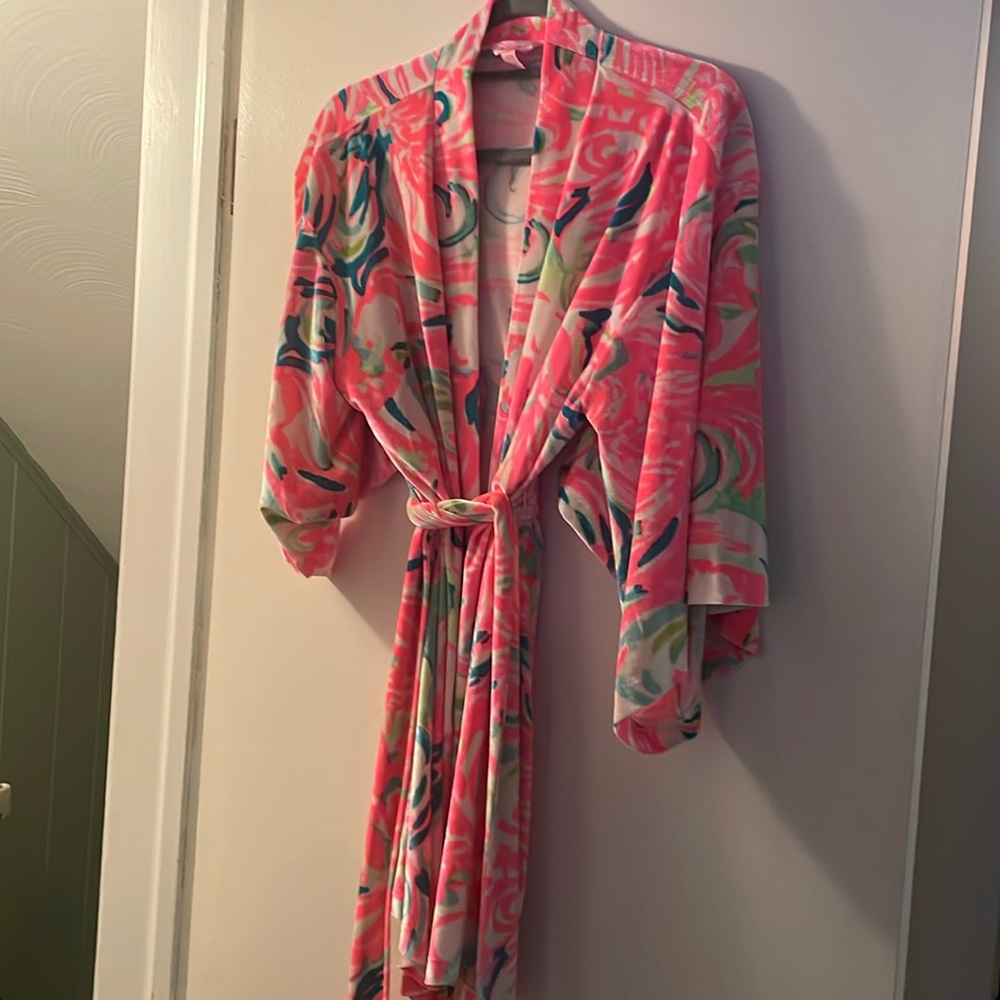 Lilly Pulitzer robe